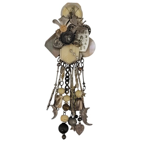 Lisa Carlson Artisan Steam Punk Multi Charm Chatelaine Brooch, Signed - Picture 3 of 6